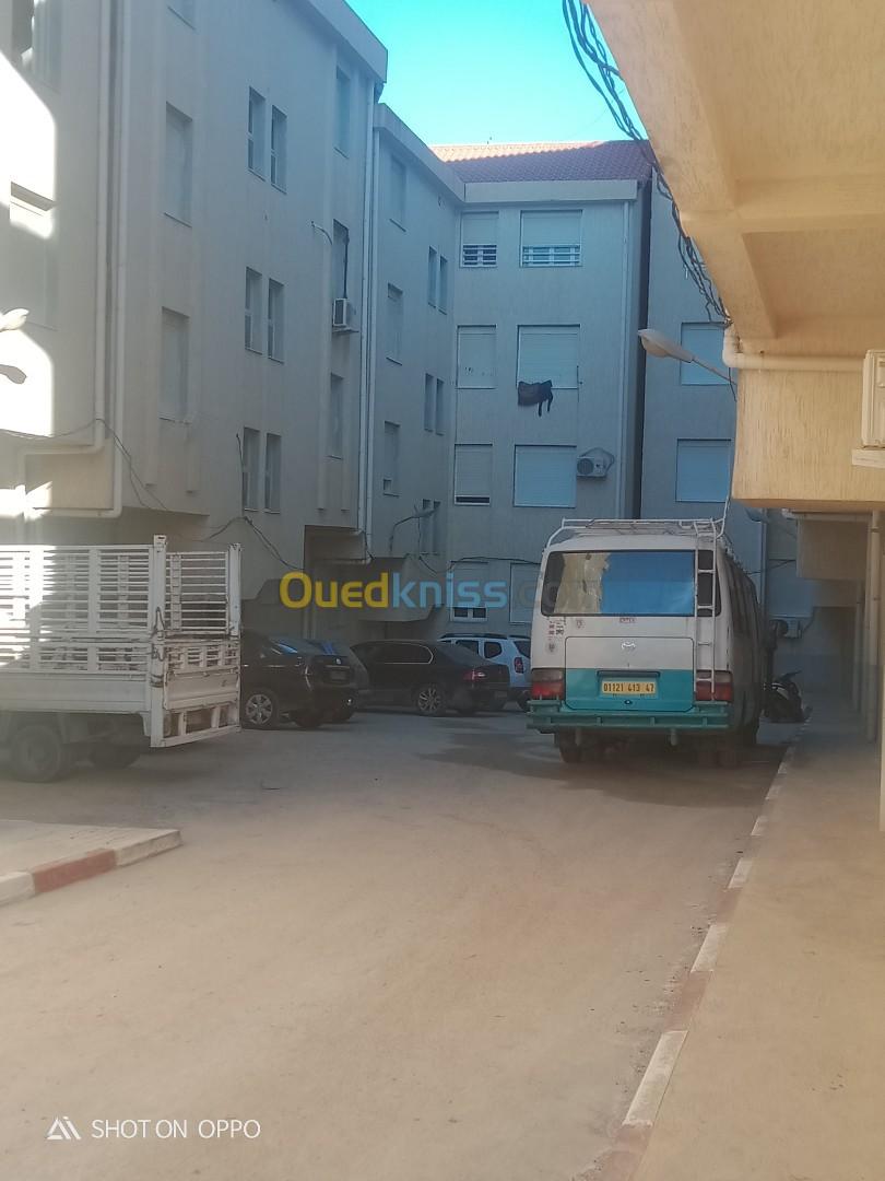 Location vacances Appartement F1 Tizi Ouzou Azeffoun