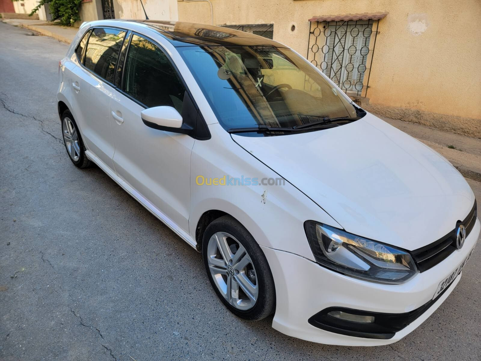 Volkswagen Polo 2014 R-line