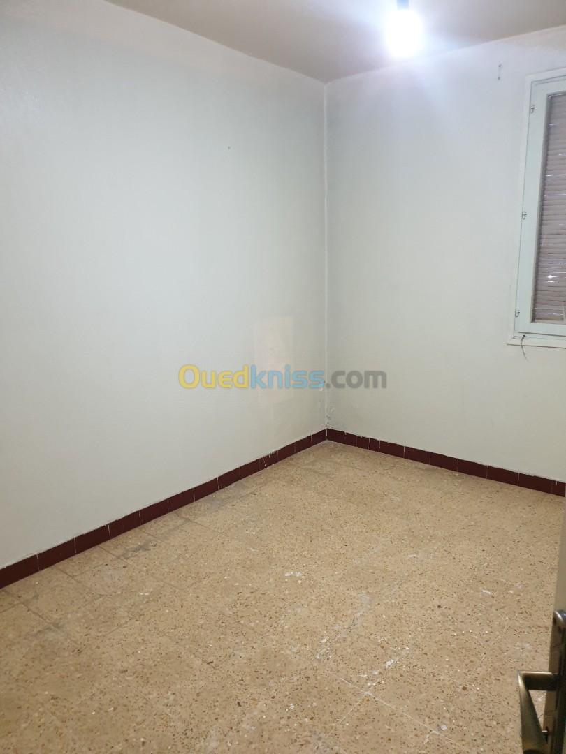 Location Appartement F5 Tiaret Tiaret