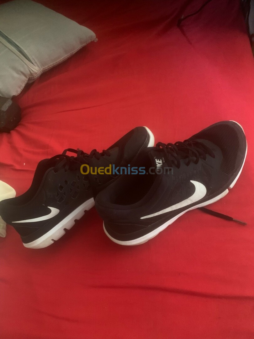 Basket Nike Original comme neuve unisex (homme & femme)