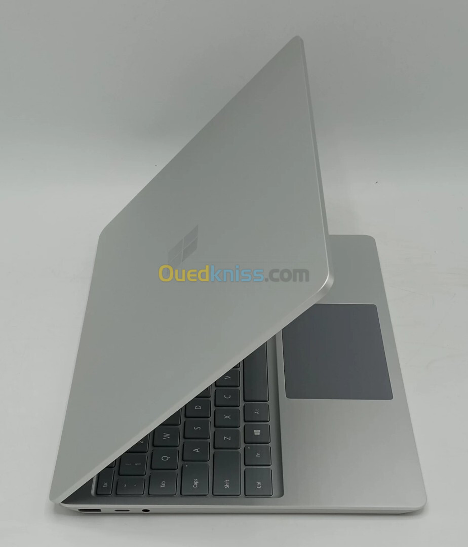 Microsoft Surface Laptop Go 2 I5 10TH 8G 128G TACTIL