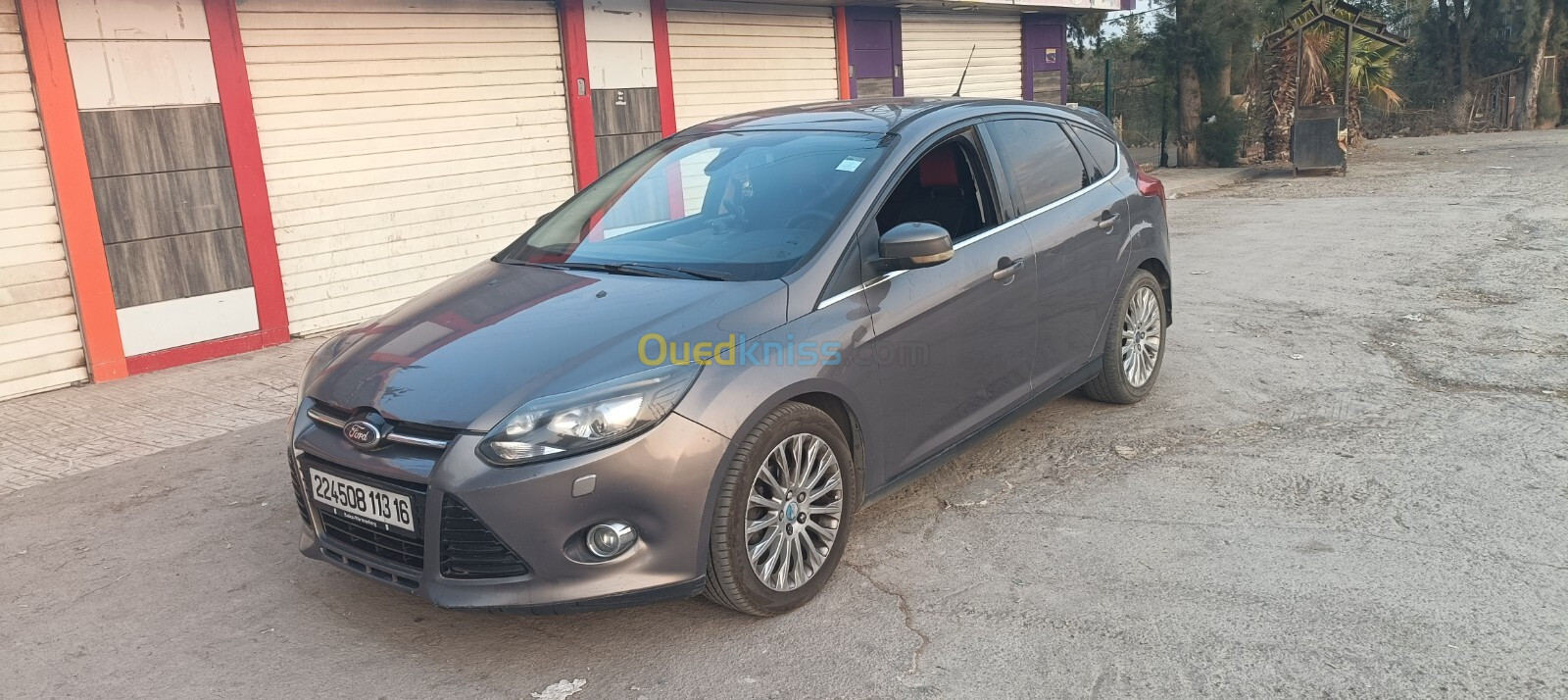 Ford Focus 5 portes 2013 Titanium