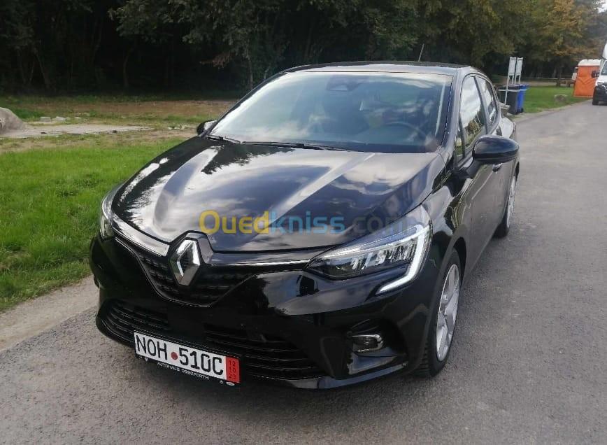 Renault Clio 4 2022 Limited 2