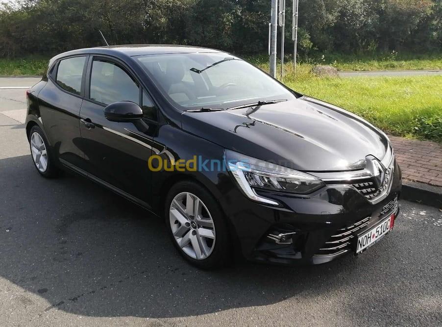 Renault Clio 4 2022 Limited 2