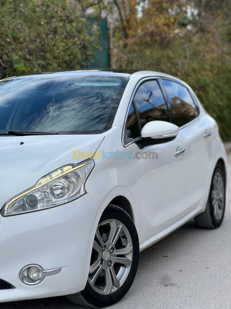 Peugeot 208 2014 Active