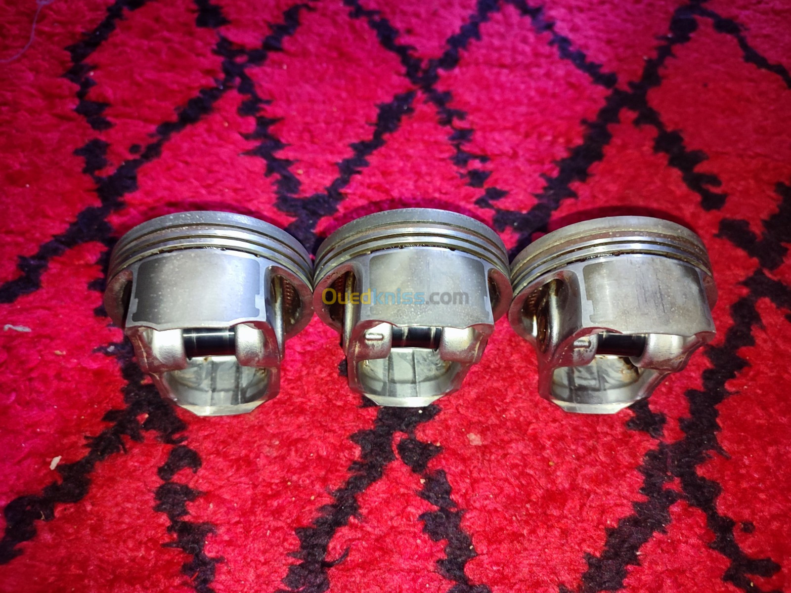  3 Pistons 301 1.2 vti d'origine بيستون 301