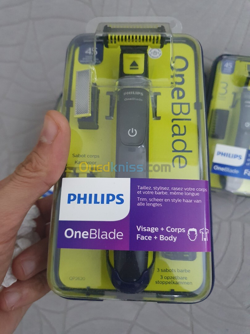 TONDEUSE PHILIPS ONEBLADE ONE BLADE ORIGINALE VENUE DE FRANCE CABA 