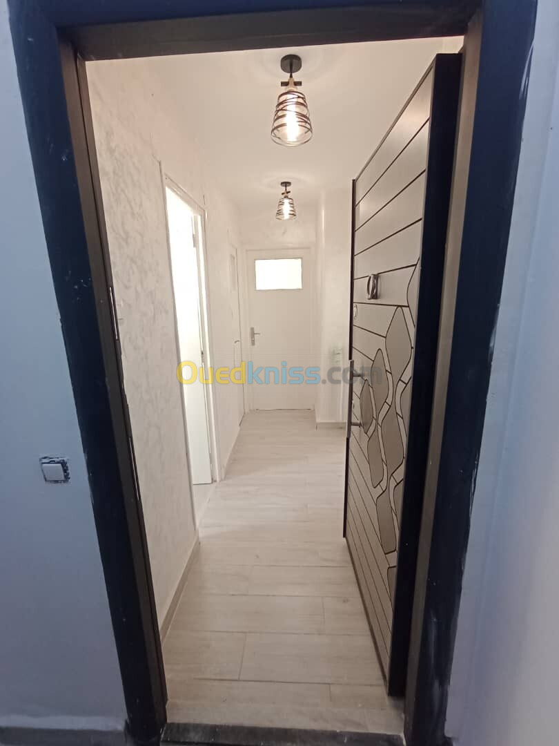 Vente Appartement F1 Constantine Constantine