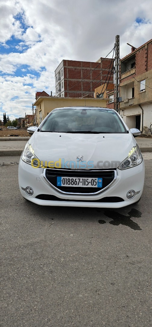 Peugeot 208 2015 Allure