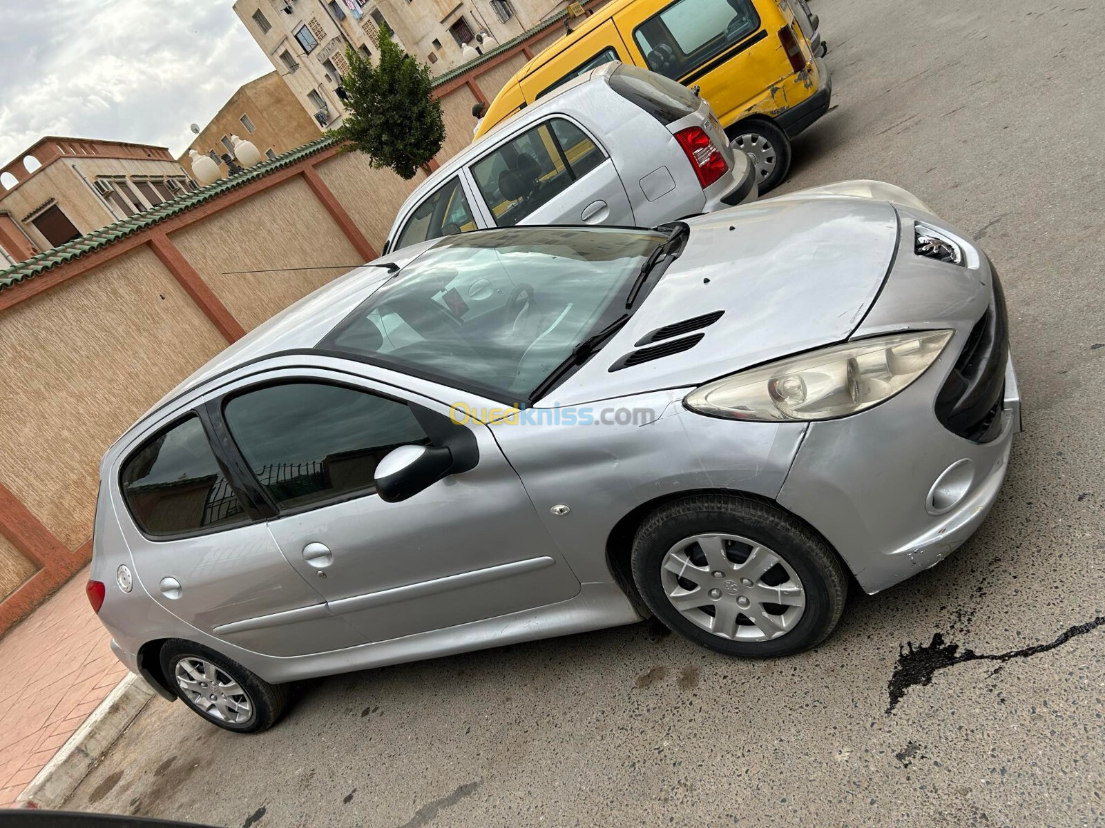 Peugeot 206 Plus 2011 206 Plus