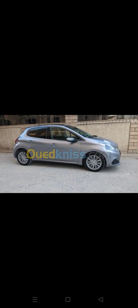 Peugeot 208 2019 Allure