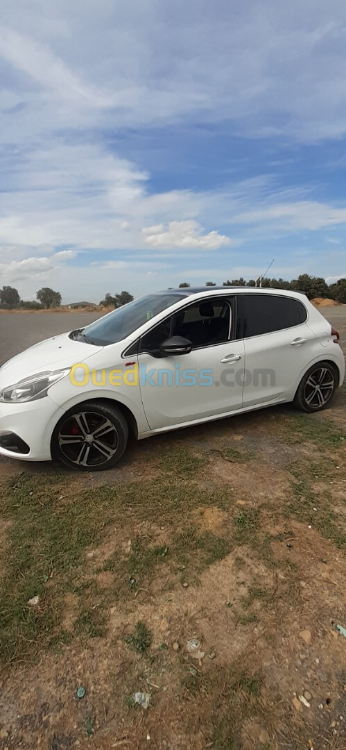 Peugeot 208 2016 GT Line