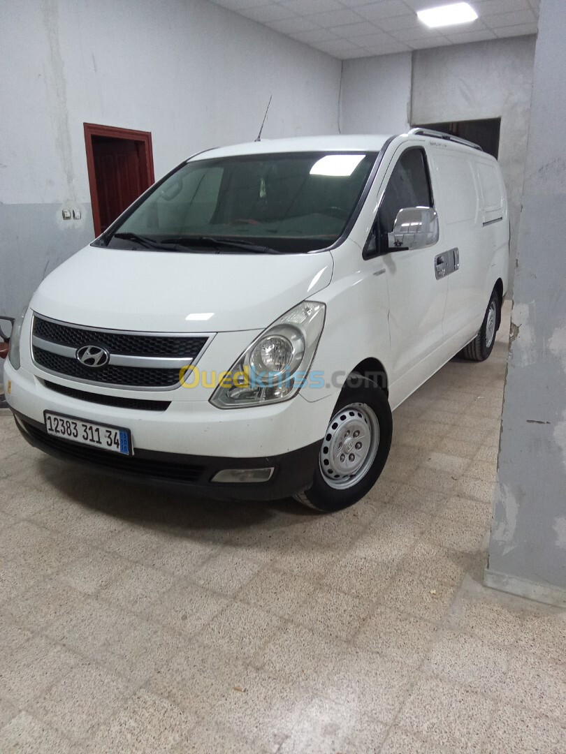 Hyundai H1 2011 Tolé