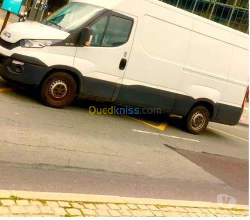 Transport livraison de marchandises et déménagement  