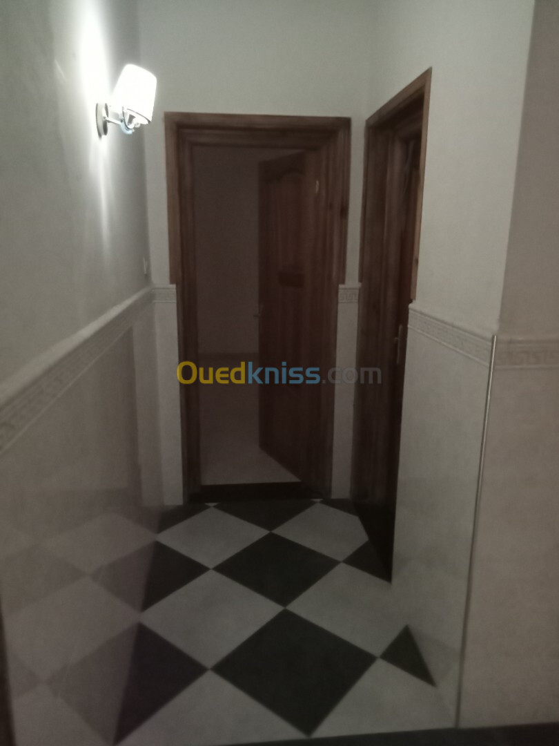 Location Appartement F4 Tébessa Tebessa