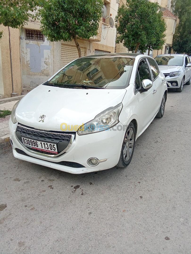 Peugeot 208 2012 Allure