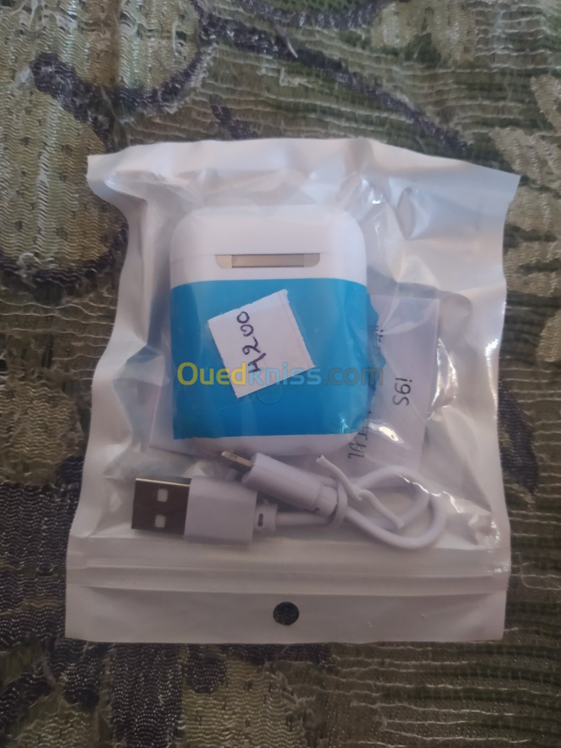 سماعات بلوتوث آلة حلاقة فلاش ديسك 32 و  power bank 10000 و20000 mAh