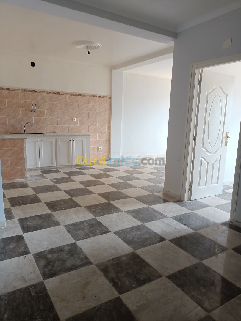 Vente Appartement F3 Tizi Ouzou Azeffoun