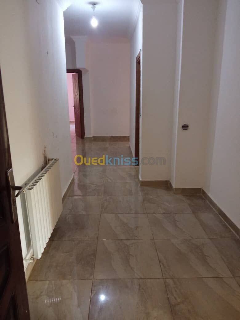 Vente Appartement F5 Tipaza Bou ismail