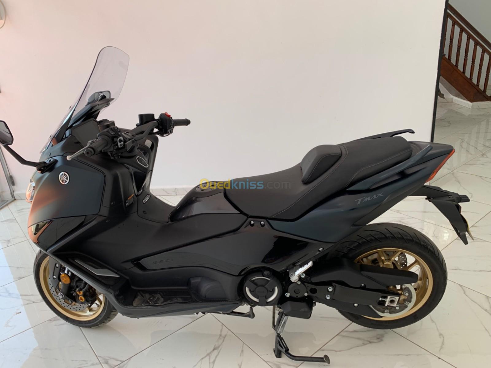 Yamaha Tmax 560 (2) 2022