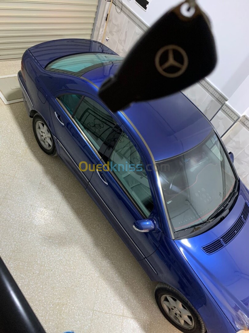 Mercedes Classe C 2002 220 Exclusive