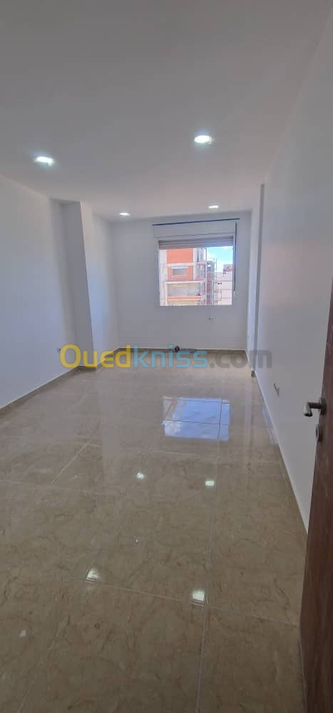 Vente Appartement F5 Alger El marsa