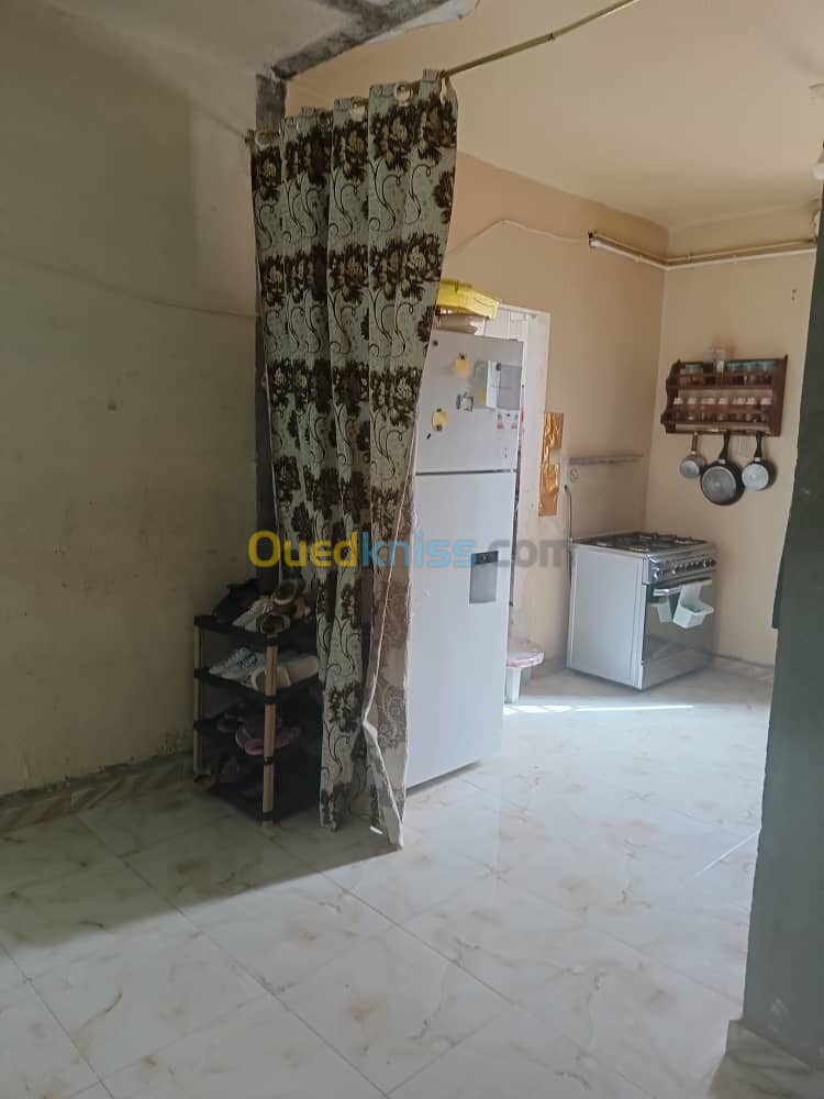 Vente Appartement F4 Ouargla Hassi messaoud