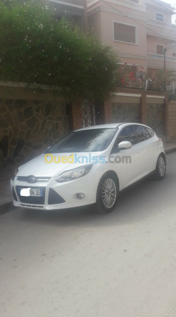 Ford Focus 4 portes 2014 