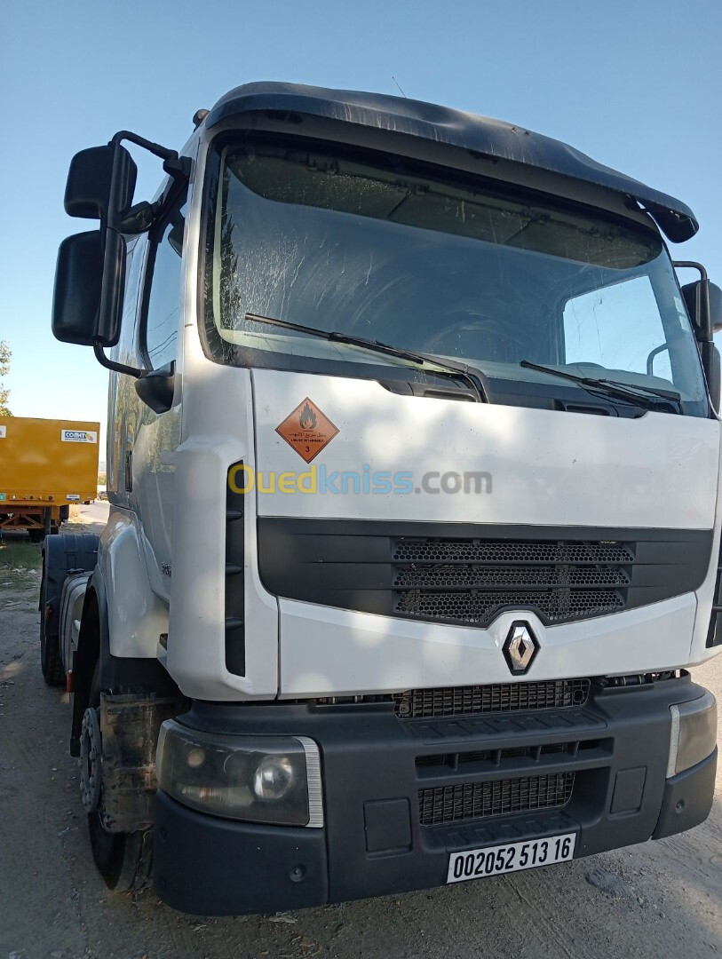 Renault 380 2013