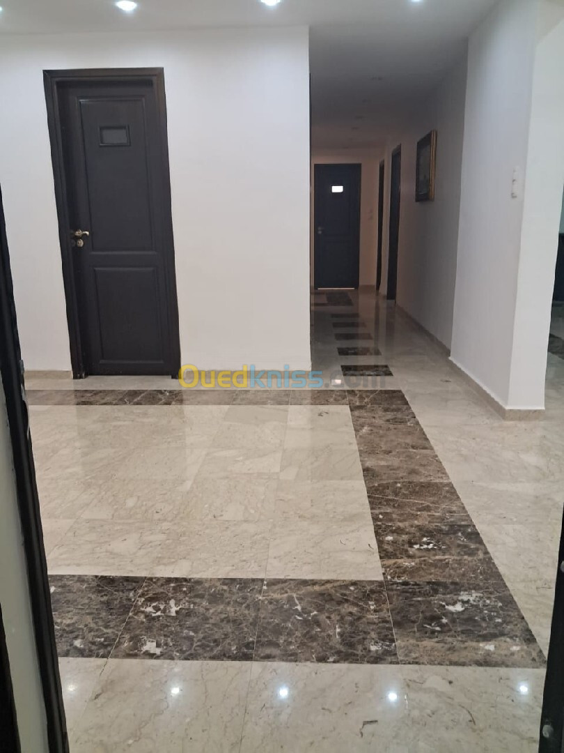 Vente Appartement F5 Alger Dely brahim