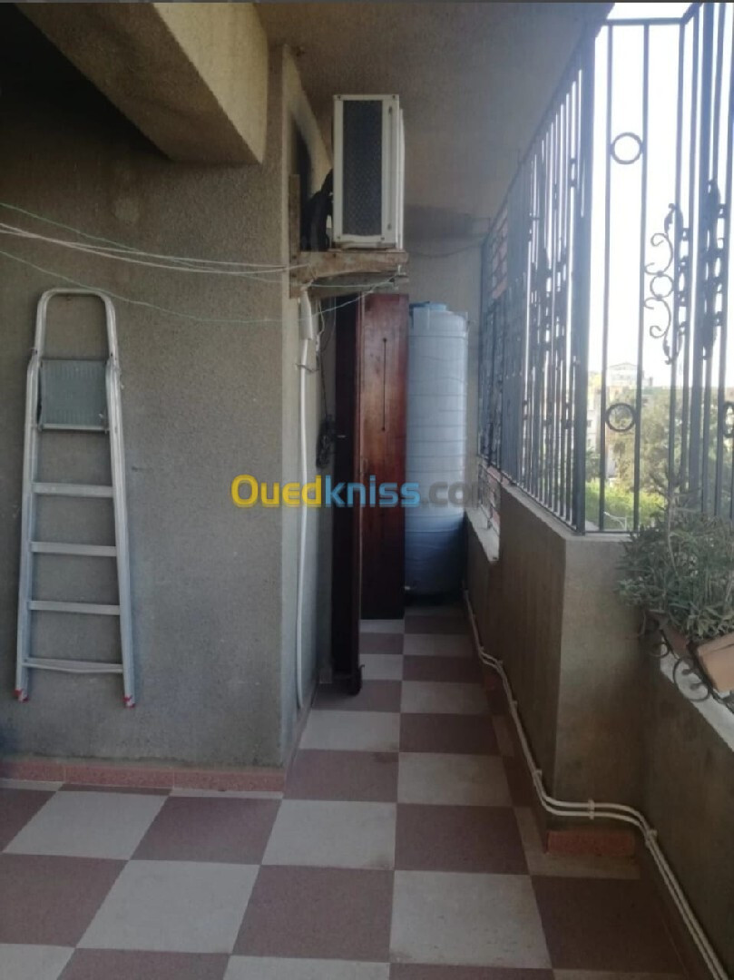 Location Appartement F4 Alger Dar el beida