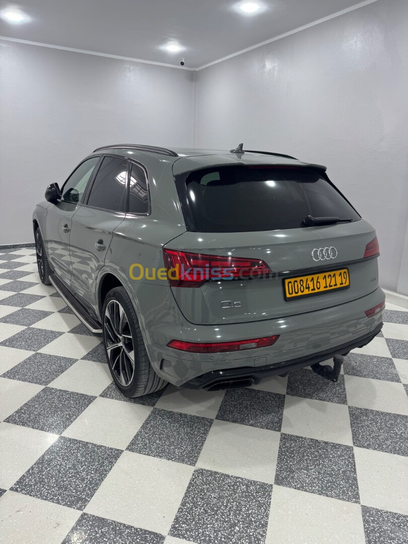 Audi Q5 2021 S Line