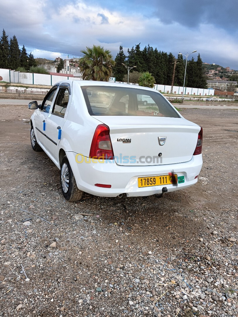 Dacia Logan 2011 