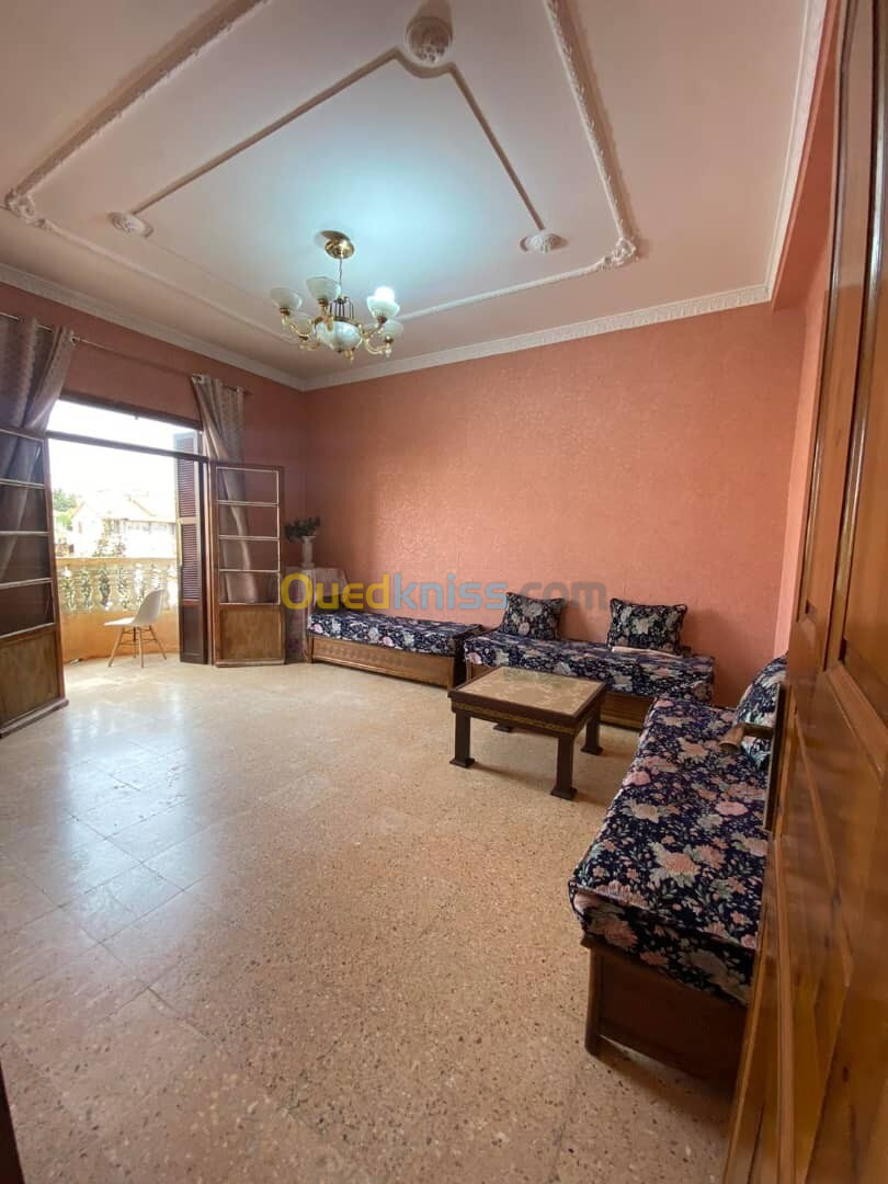 Location vacances Appartement F5 Alger El achour