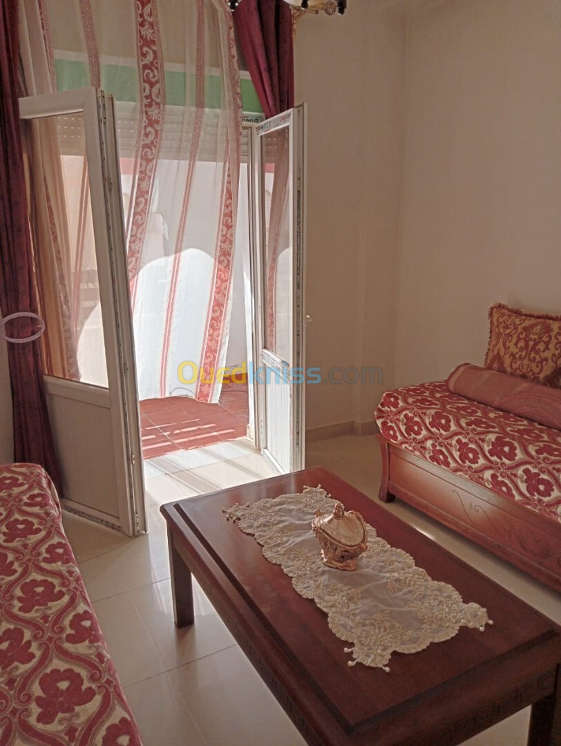 Location Appartement F4 Blida Blida