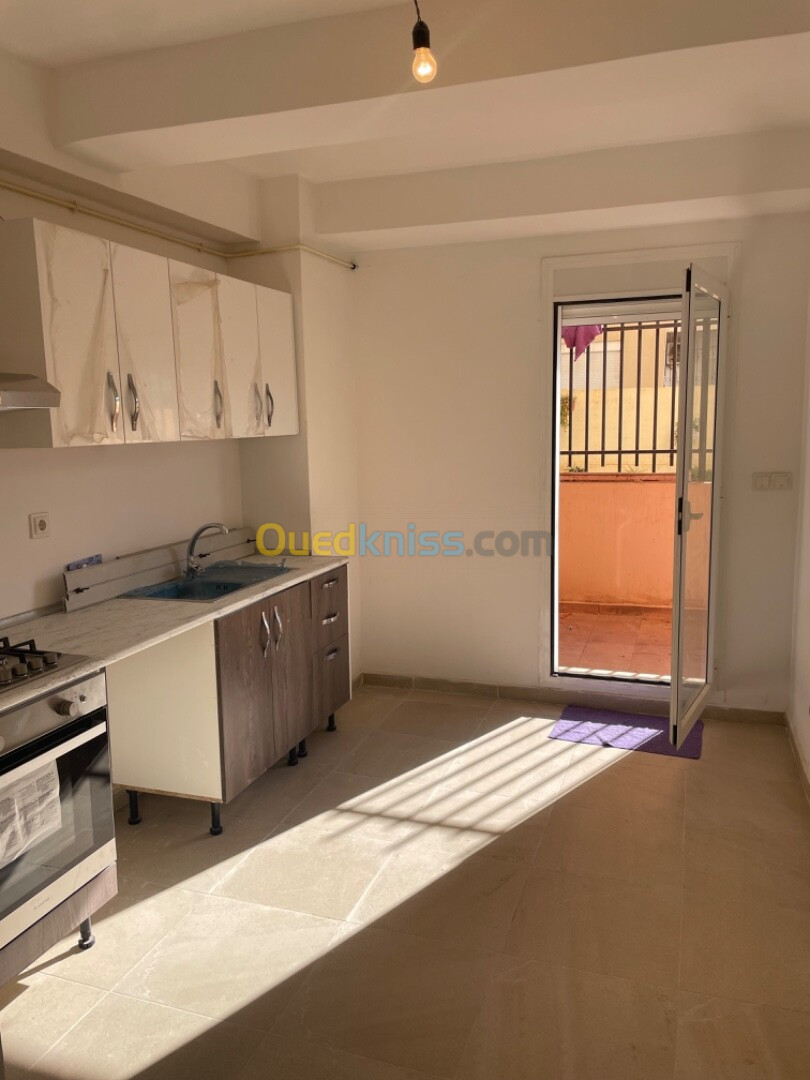 Location Appartement F3 Alger Souidania