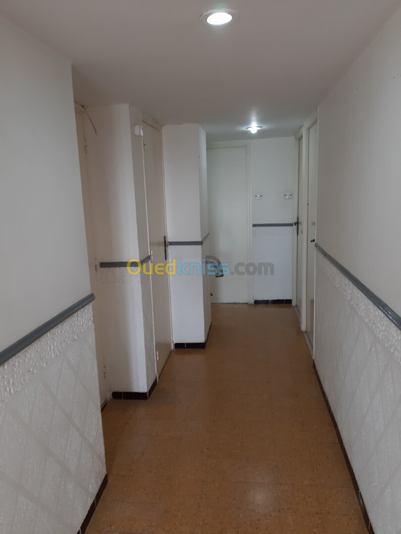 Location Appartement F4 Alger Kouba