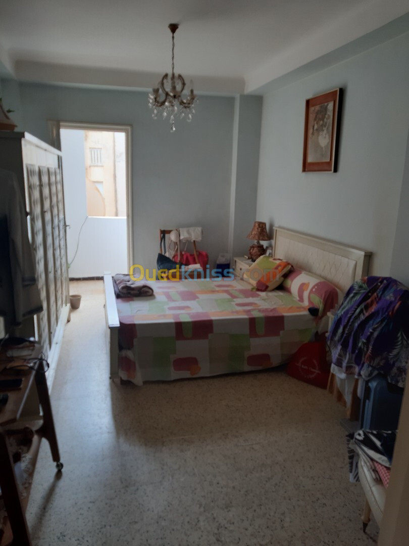 Vente Appartement F5 Alger Cheraga