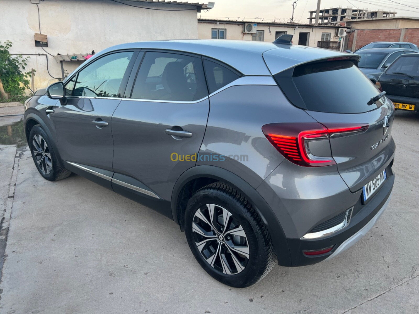 Renault Captur 2023 Techno