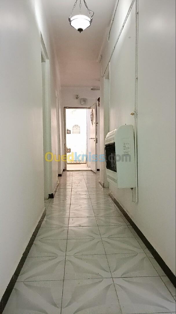 Location Appartement F4 Alger Baba hassen