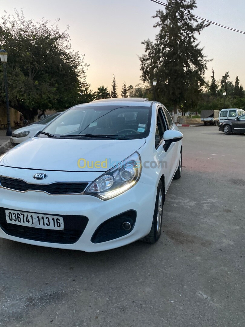 Kia Rio 5 portes 2013 