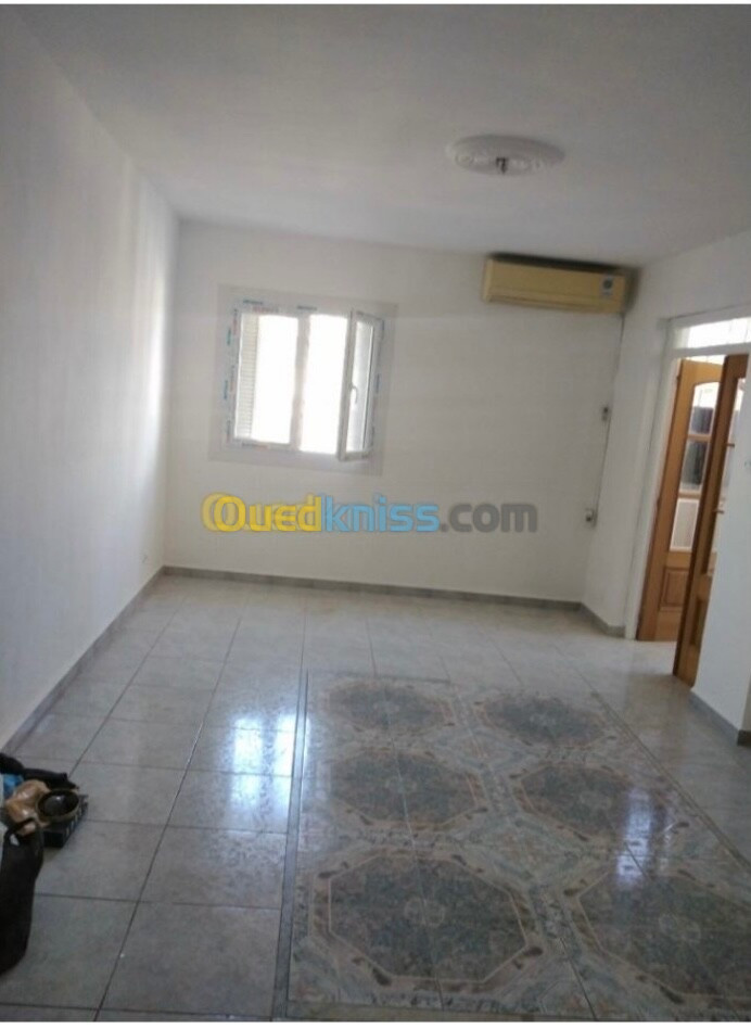 Location Appartement F3 Alger Kouba