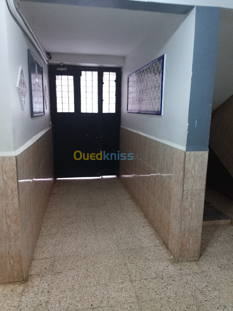 Vente Appartement F4 Alger Ain benian