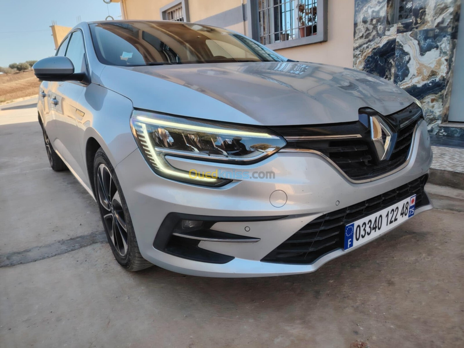 Renault MEGANE4 2022 