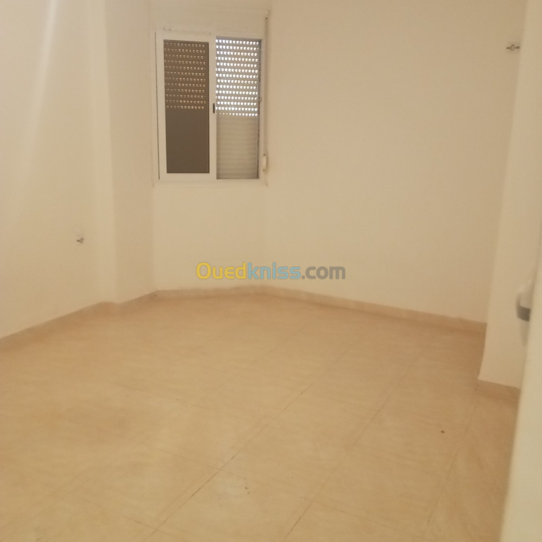 Location Appartement F2 Tizi ouzou Boghni