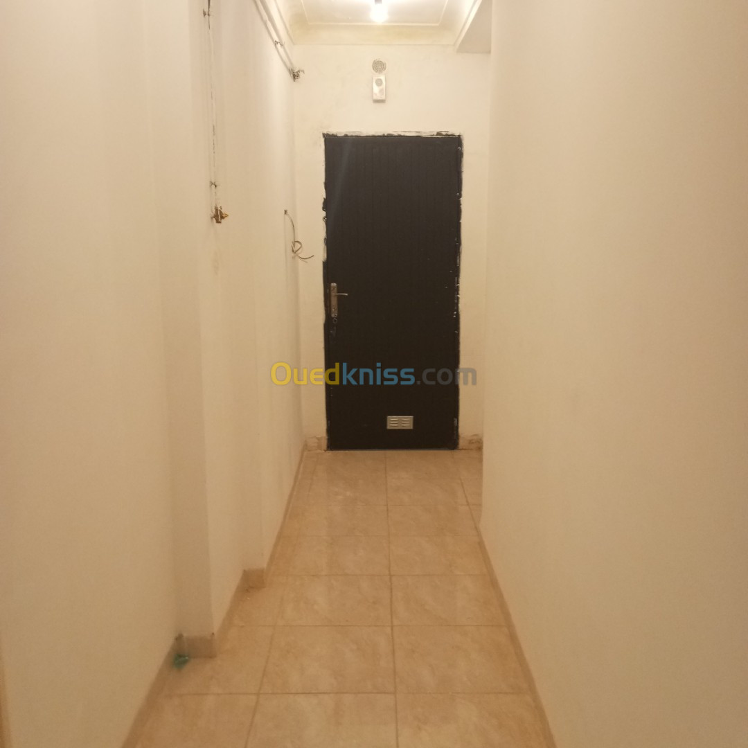 Location Appartement F2 Tizi ouzou Boghni