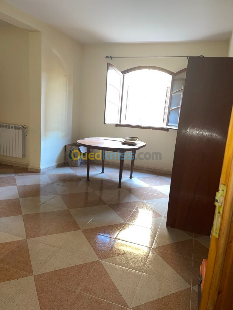 Location Niveau De Villa F3 Alger Bordj el bahri