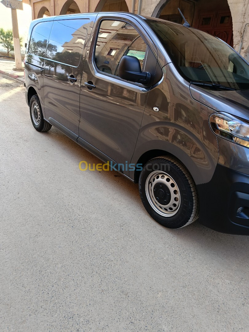 Fiat Scudo par 16 2024 Professionnel