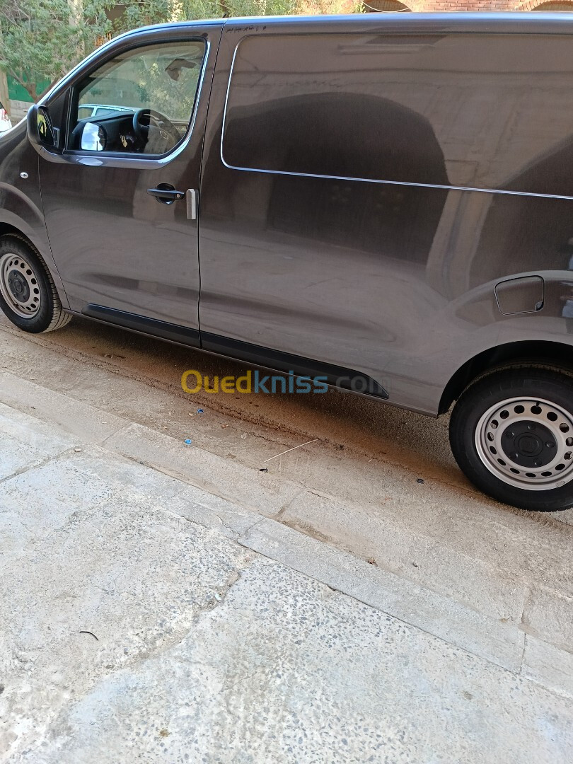 Fiat Scudo par 16 2024 Professionnel