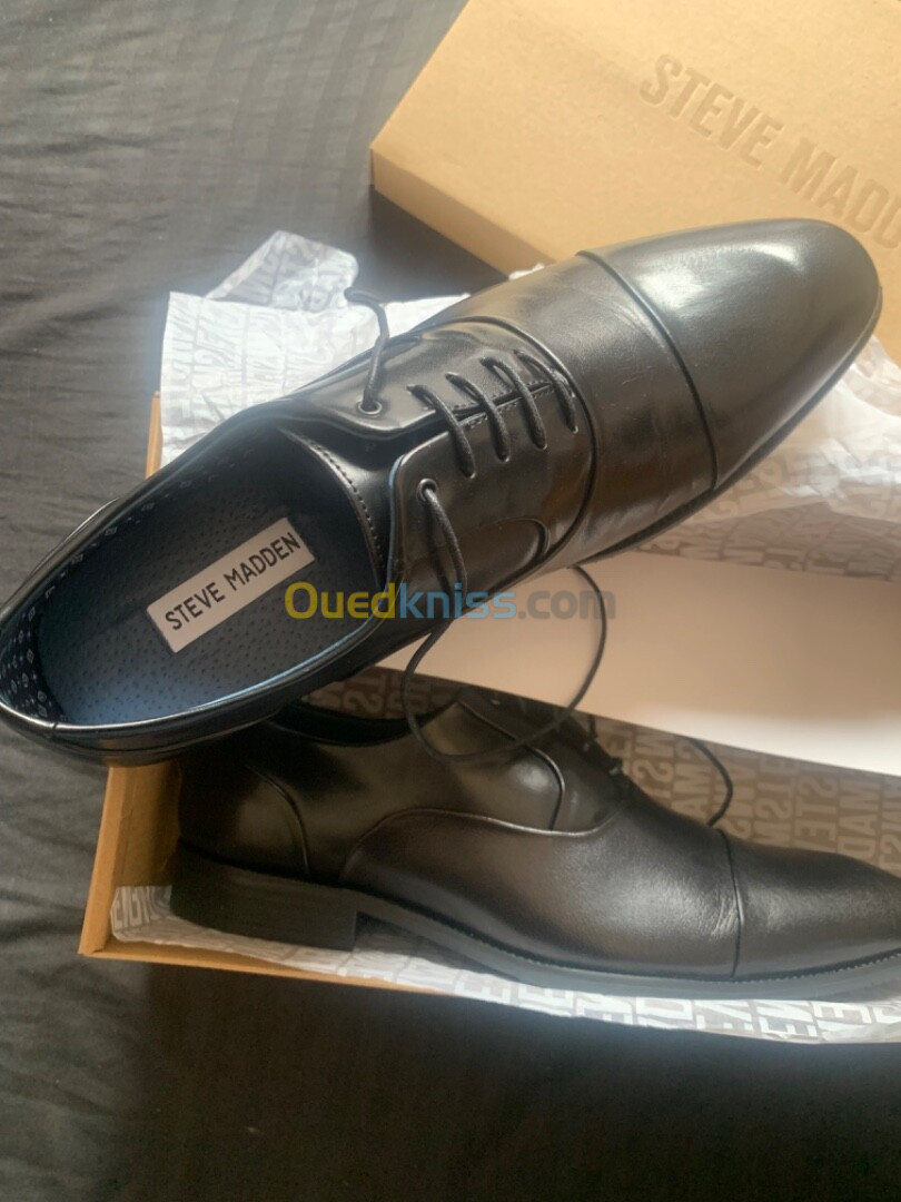 Chaussures classiques noires 